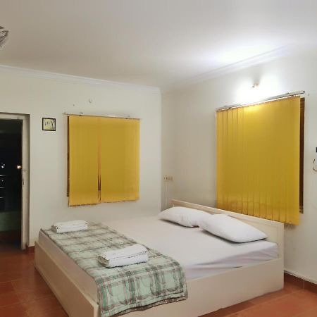 Rk Resorts Karaikal Esterno foto